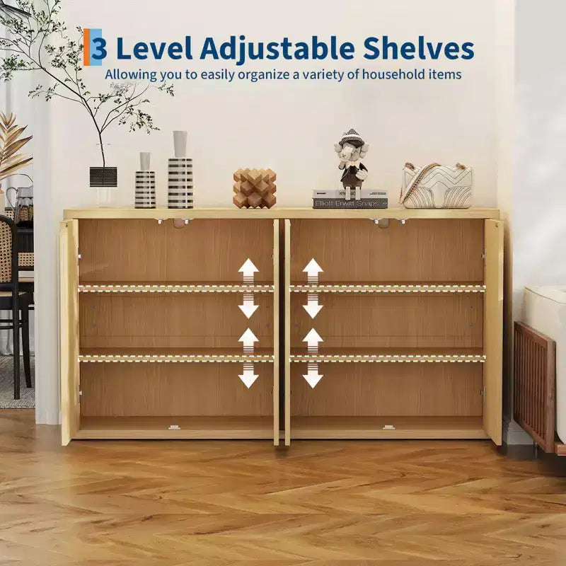 Buffet en chêne naturel cannelé, 4 portes, monobloc