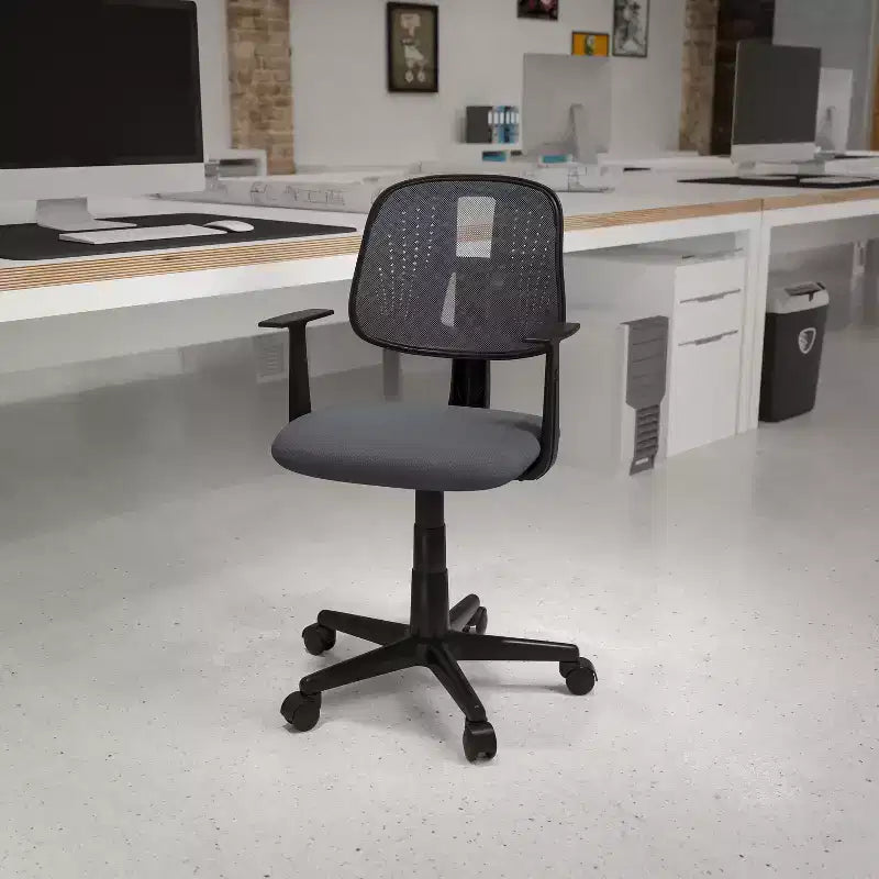 Fauteuil de bureau pivotant noir/gris/blanc en maille mi-dossier avec accoudoirs fixes, pour 1 personne